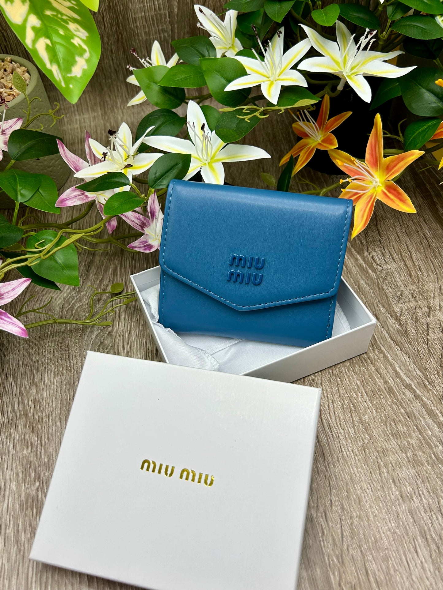 PORTEFEUILLE FEMMES 08